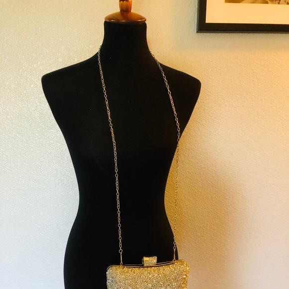 Crystal encrusted clutch - Picture 2 of 8